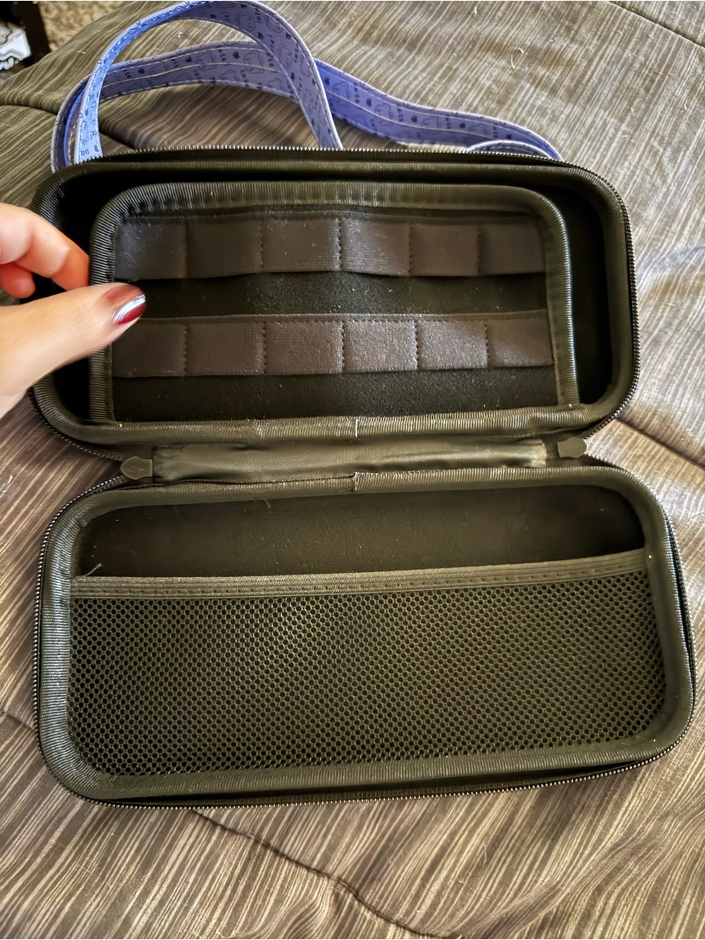 Protective Case for Switch - Picture 3 of 4
